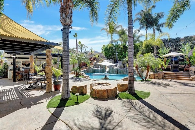 1610 Via Roma Cir, Corona, CA 92881 - view of pool featuring a patio