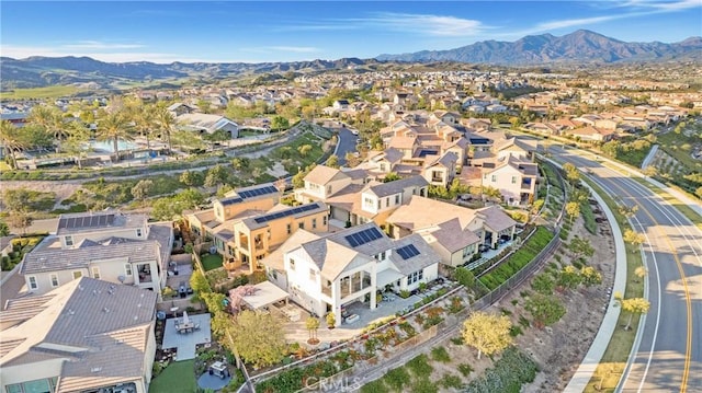 bird's eye view featuring a residential view and a mountain view