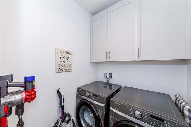 14161 Olivia Ct, La Mirada, CA 90638 - laundry area featuring washing machine and clothes dryer and cabinet space