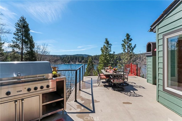 28019 N Shore Rd, Lake Arrowhead, CA 92352 - view of patio / terrace with outdoor dining area