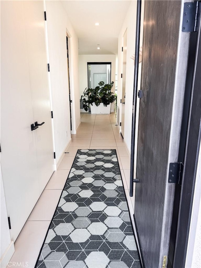 57601 Santo Thomas Ln, Quinta, CA 92253 - hall featuring light tile patterned floors and recessed lighting
