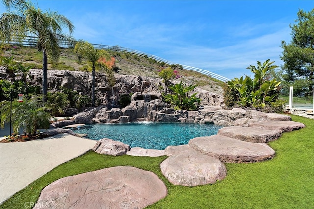 6 Via Presea, Coto De Caza, CA 92679 - view of swimming pool