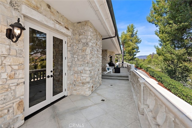 6 Via Presea, Coto De Caza, CA 92679 - balcony with french doors