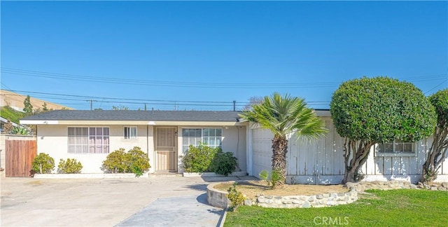 13602 Lanning St, Garden Grove, CA 92843 - ranch-style house with stucco siding