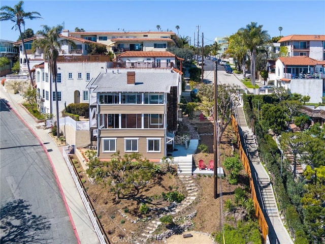 birds eye view of property featuring a residential view