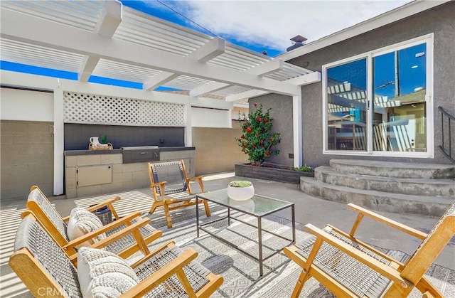 5039 W 135th St, Hawthorne, CA 90250 - view of patio with a pergola