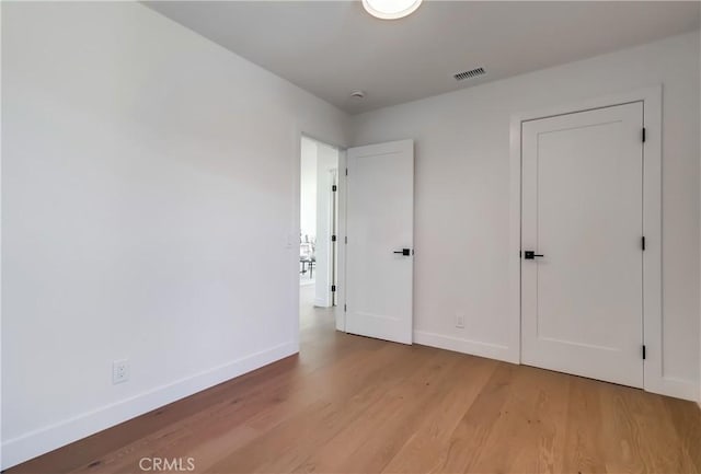 5039 W 135th St, Hawthorne, CA 90250 - unfurnished bedroom with light wood-type flooring