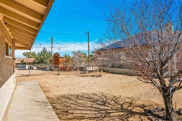 57716 Juarez Dr, Yucca Valley, CA 92284 - view of yard