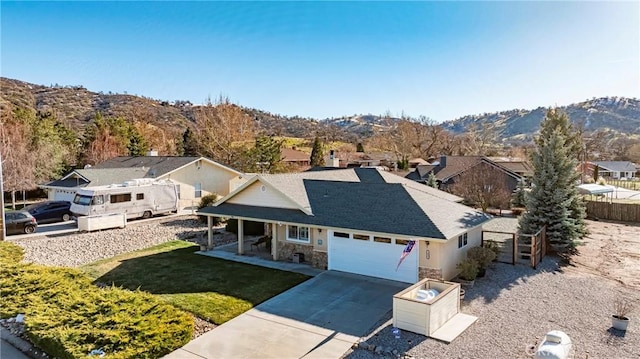 18051 Bold Venture Dr, Tehachapi, CA 93561 - birds eye view of property featuring a mountain view