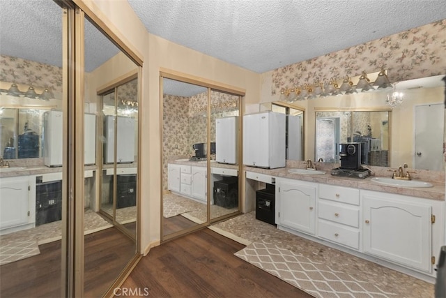 14182 Gayhead Rd, Apple Valley, CA 92307 - photo 17