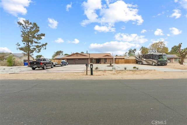 14182 Gayhead Rd, Apple Valley, CA 92307 - photo 5