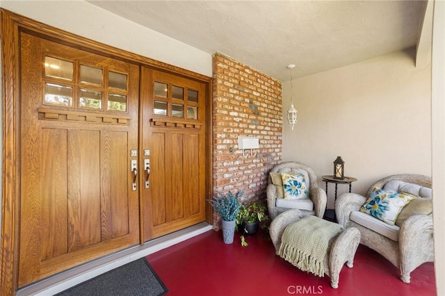 doorway to property featuring a porch