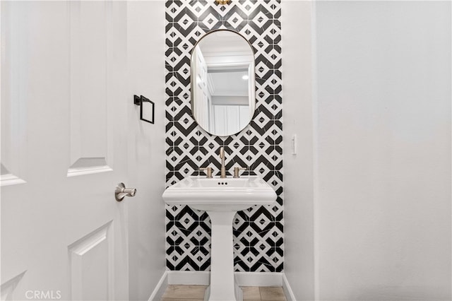 3905 Elderberry Cir, Corona, CA 92882 - bathroom with baseboards
