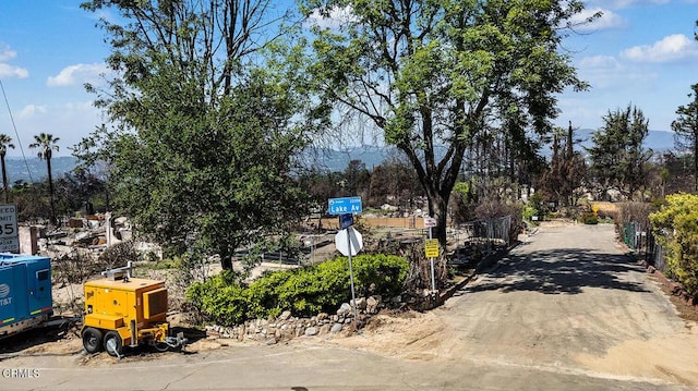 600 Mcwilton Pl, Altadena, CA 91001 - photo 2