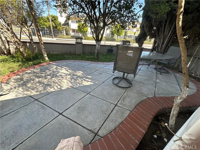 9502 Cerritos Ave, Anaheim, CA 92804 - view of patio / terrace with fence