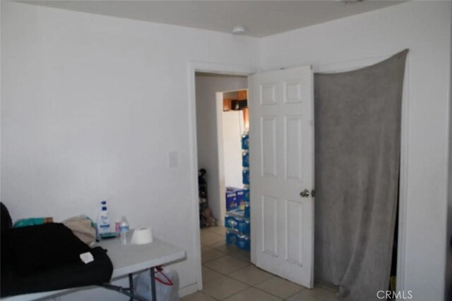 241 Hull Ave, Madera, CA 93638 - office space with light tile patterned floors
