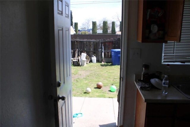 241 Hull Ave, Madera, CA 93638 - view of entryway
