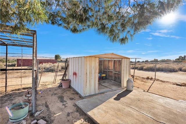 17757 Wheeler Rd, Helendale, CA 92342 - photo 38