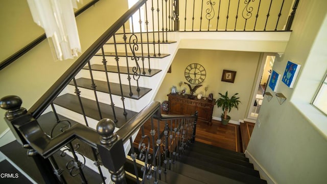 600 Monte Vista Dr, Santa Paula, CA 93060 - staircase with baseboards and wood finished floors