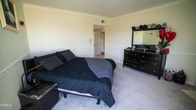 600 Monte Vista Dr, Santa Paula, CA 93060 - bedroom with visible vents, ornamental molding, and carpet flooring