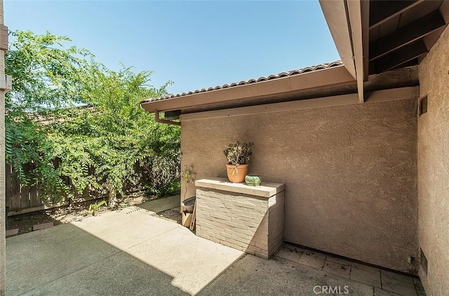 712 E Magill Ave, Fresno, CA 93710 - view of patio