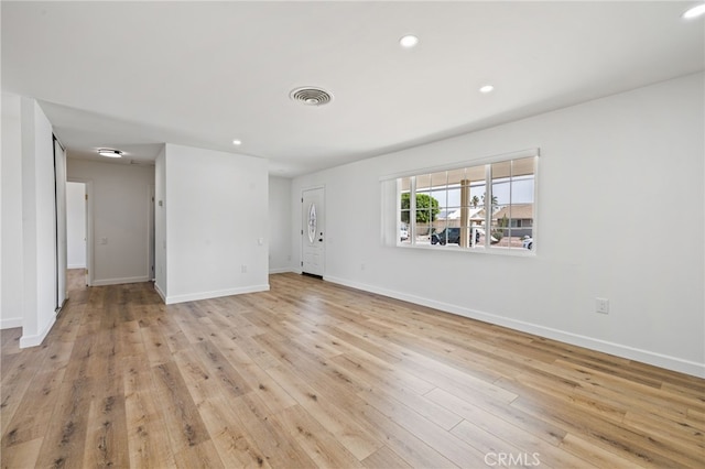 43415 Illinois Ave, Palm Desert, CA 92211 - unfurnished room featuring light wood finished floors, baseboards, and recessed lighting