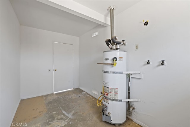 43415 Illinois Ave, Palm Desert, CA 92211 - utility room featuring water heater