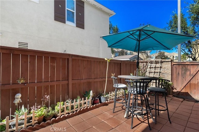 27571 Darrington Ave Unit 2, Murrieta, CA 92562 - view of patio featuring outdoor dining space