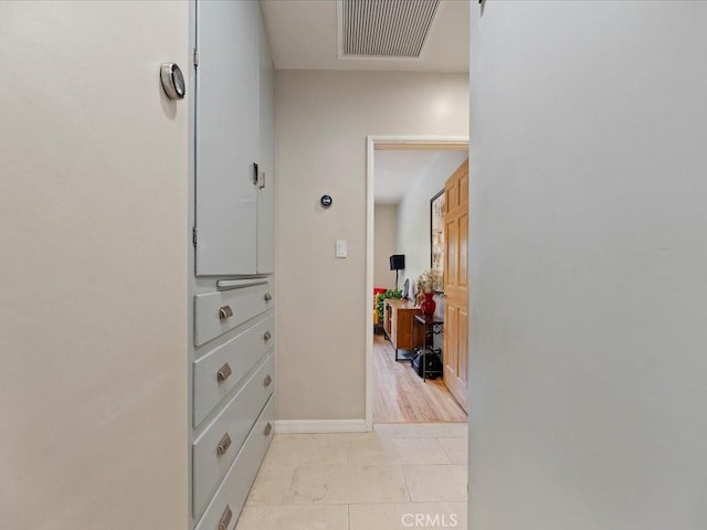 2080 Saint Louis Ave, Signal Hill, CA 90755 - hall with visible vents