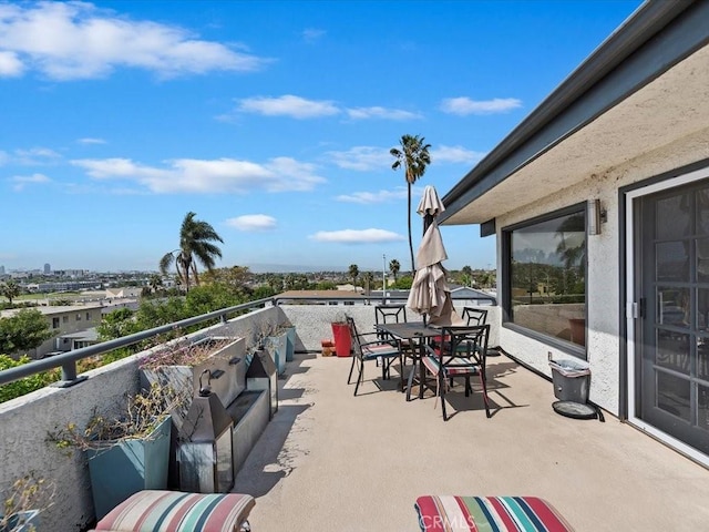 2080 Saint Louis Ave, Signal Hill, CA 90755 - view of patio with outdoor dining area and a balcony