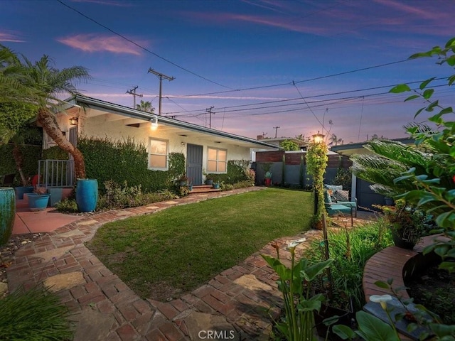 2080 Saint Louis Ave, Signal Hill, CA 90755 - yard at dusk with fence