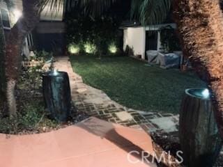 2080 Saint Louis Ave, Signal Hill, CA 90755 - view of yard