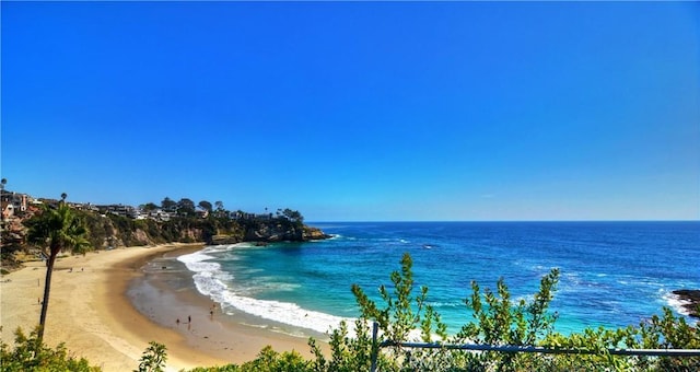 15 Vista De Catalina N, Laguna Beach, CA 92651 - water view with nearby beach
