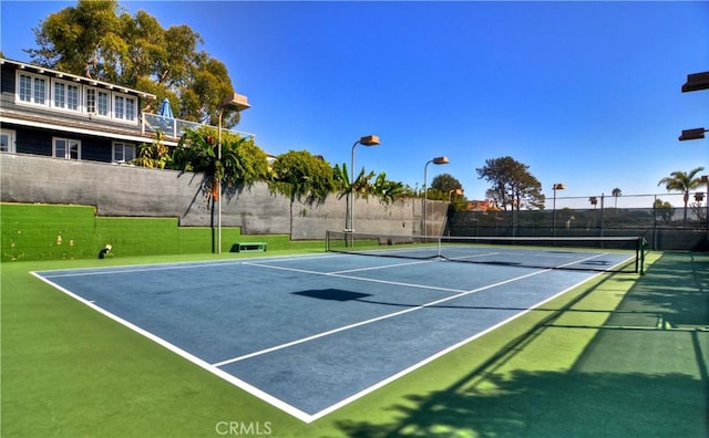 15 Vista De Catalina N, Laguna Beach, CA 92651 - view of tennis court with fence
