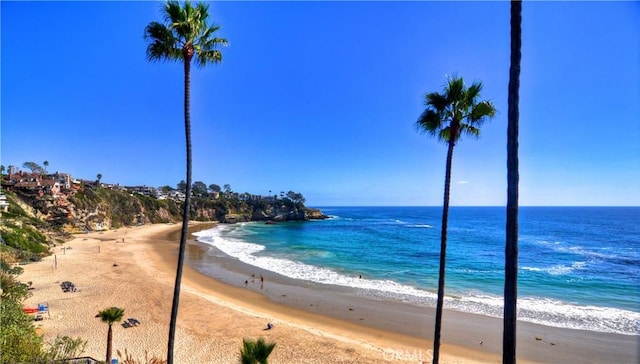 15 Vista De Catalina N, Laguna Beach, CA 92651 - water view with local beach