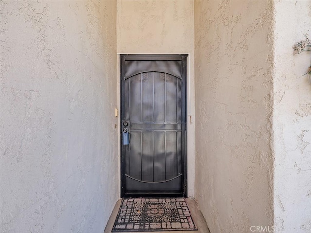 19246 Pine Way, Apple Valley, CA 92308 - property entrance with stucco siding