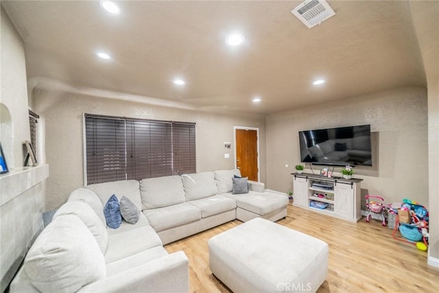 541 Elm Ave, Inglewood, CA 90301 - living area with light wood finished floors, visible vents, and recessed lighting