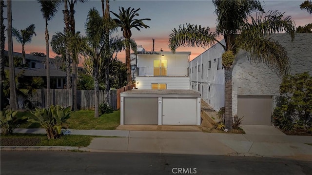 319 14th St Unit B, Huntington Beach, CA 92648 - photo 2