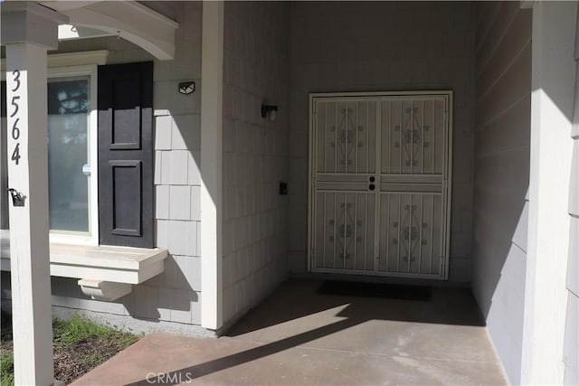view of entrance to property