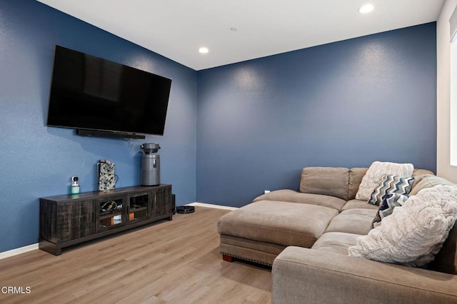 1926S Pump House Ln, Santa Paula, CA 93060 - living area featuring baseboards, light wood-style flooring, and recessed lighting