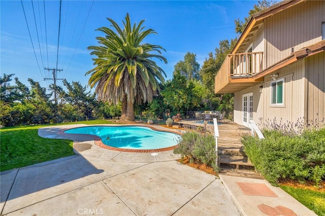 2001 Hacienda Rd, La Habra Heights, CA 90631 - outdoor pool featuring a patio