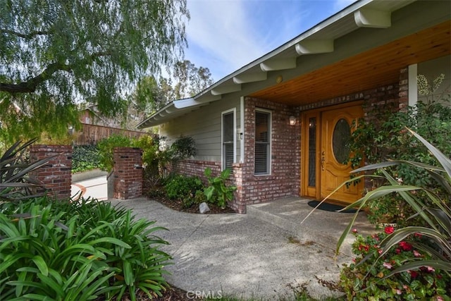 5223 Armida Dr, Woodland Hills, CA 91364 - entrance to property featuring brick siding