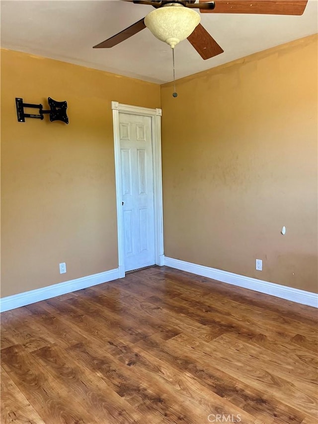 10715 3rd Ave, Hesperia, CA 92345 - spare room featuring a ceiling fan and wood finished floors
