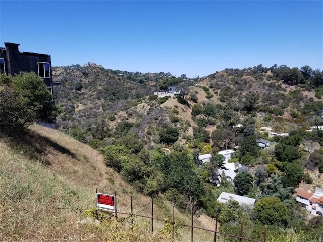 2537 Woodstock Rd, Los Angeles, CA 90046