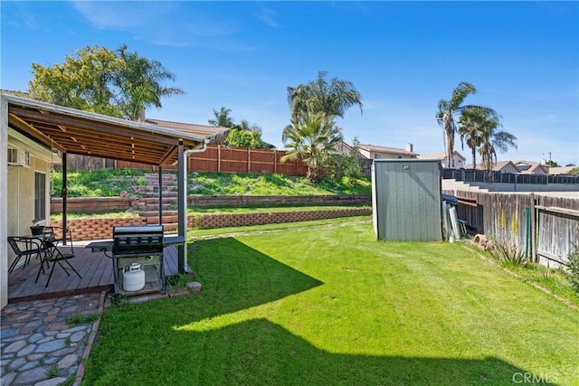 595 Casey Ct, Colton, CA 92324 - view of yard