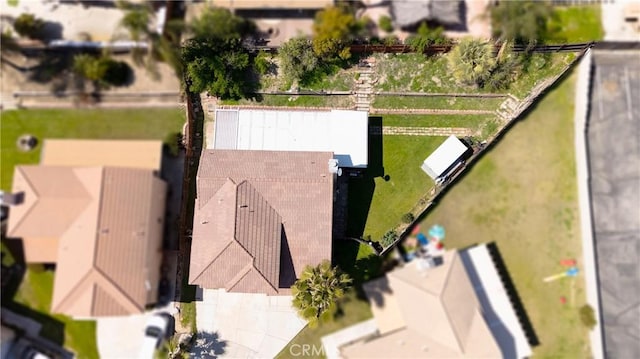 595 Casey Ct, Colton, CA 92324 - bird's eye view