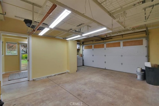 1631 Salem St, Chico, CA 95928 - garage with washer / dryer and baseboards