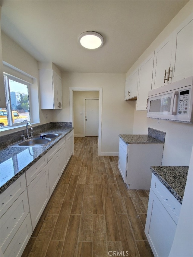 14638 Vanowen St, Van Nuys, CA 91405 - photo 8