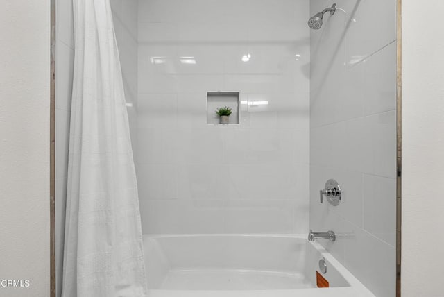 full bath featuring shower / tub combo
