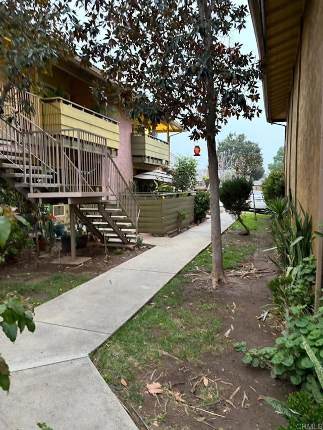 2041 E Grand Ave Unit 48, Escondido, CA 92027 - view of yard with stairway